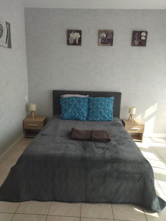 סנס Fleur D'Orchidee Studio 99 מראה חיצוני תמונה