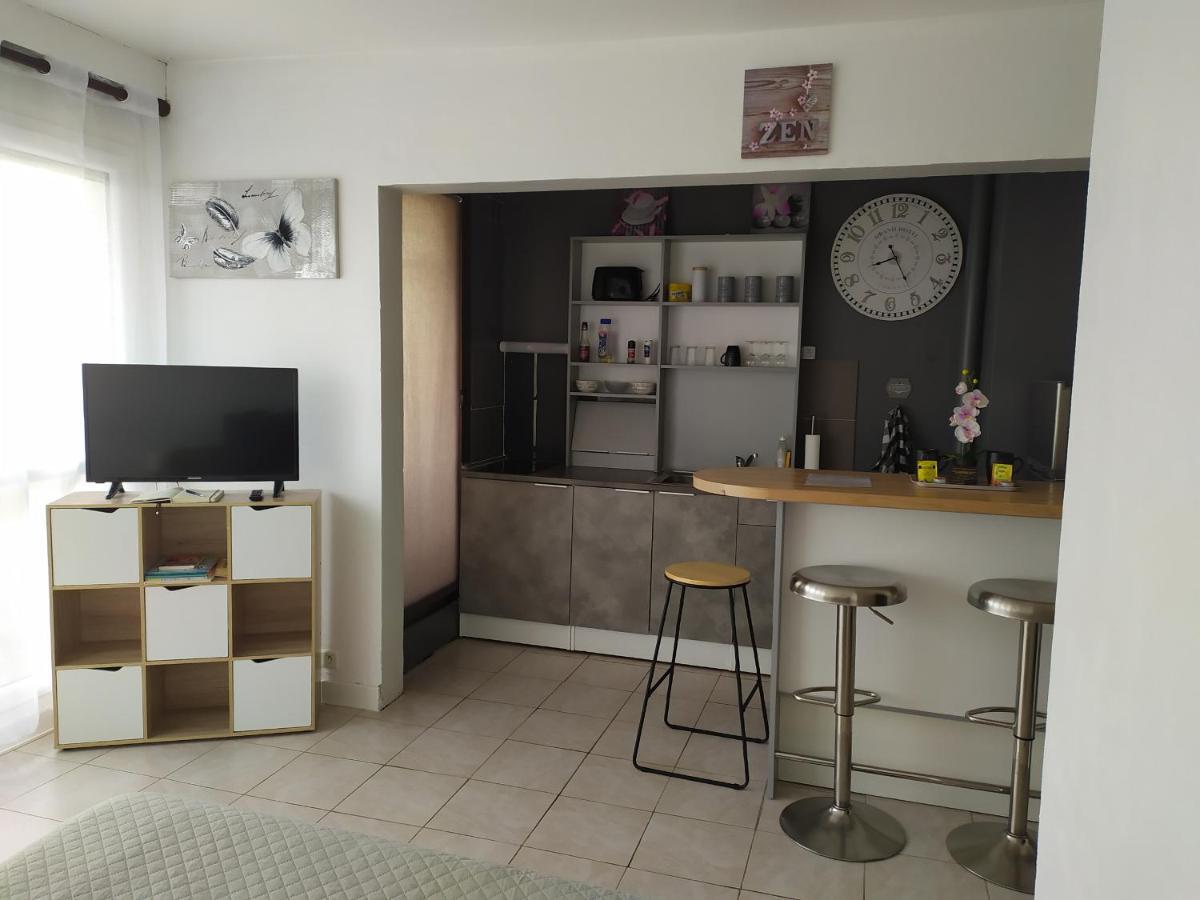סנס Fleur D'Orchidee Studio 99 מראה חיצוני תמונה